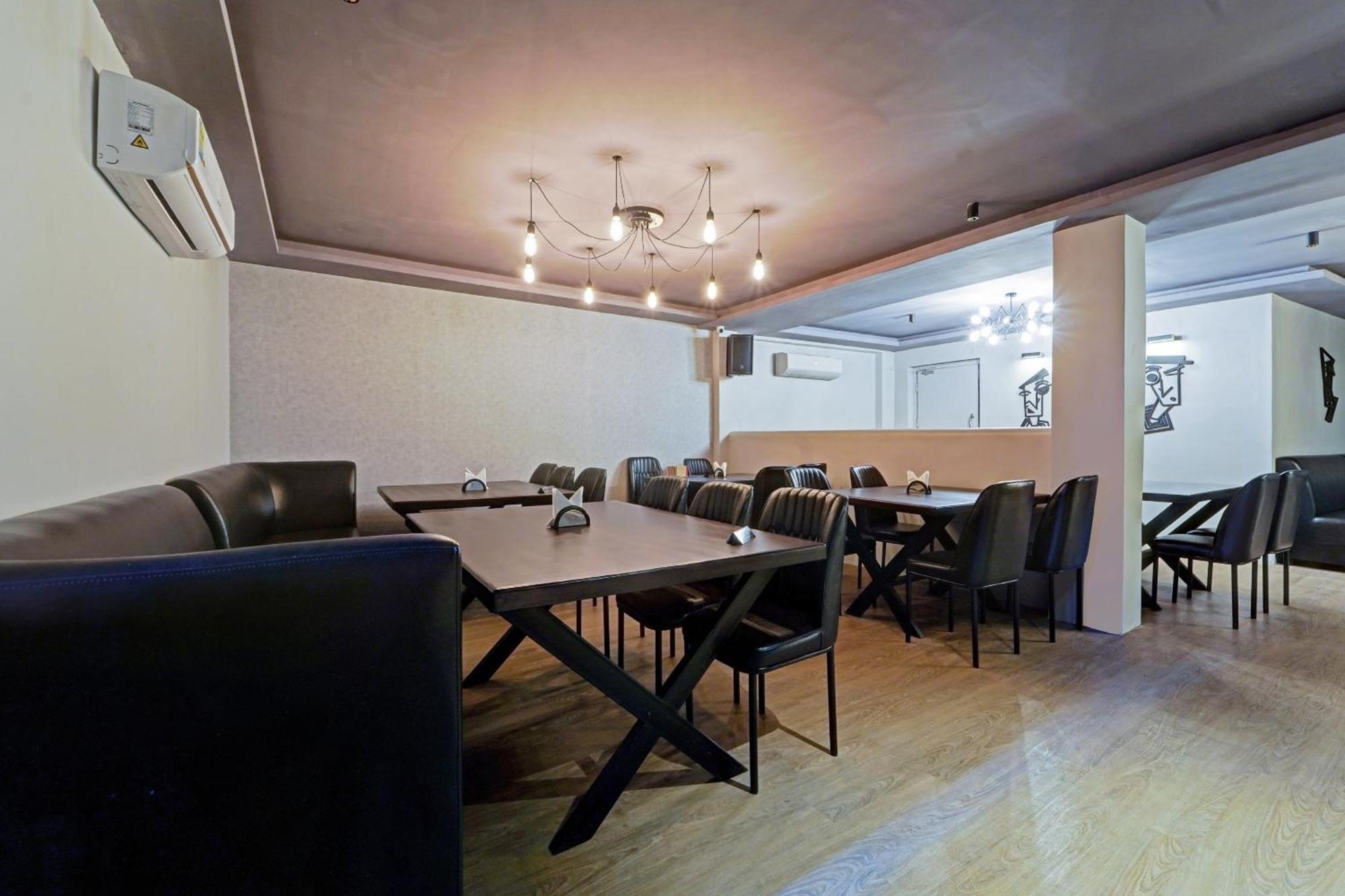 Townhouse Fantasea Hotels Near Omr 钦奈 外观 照片