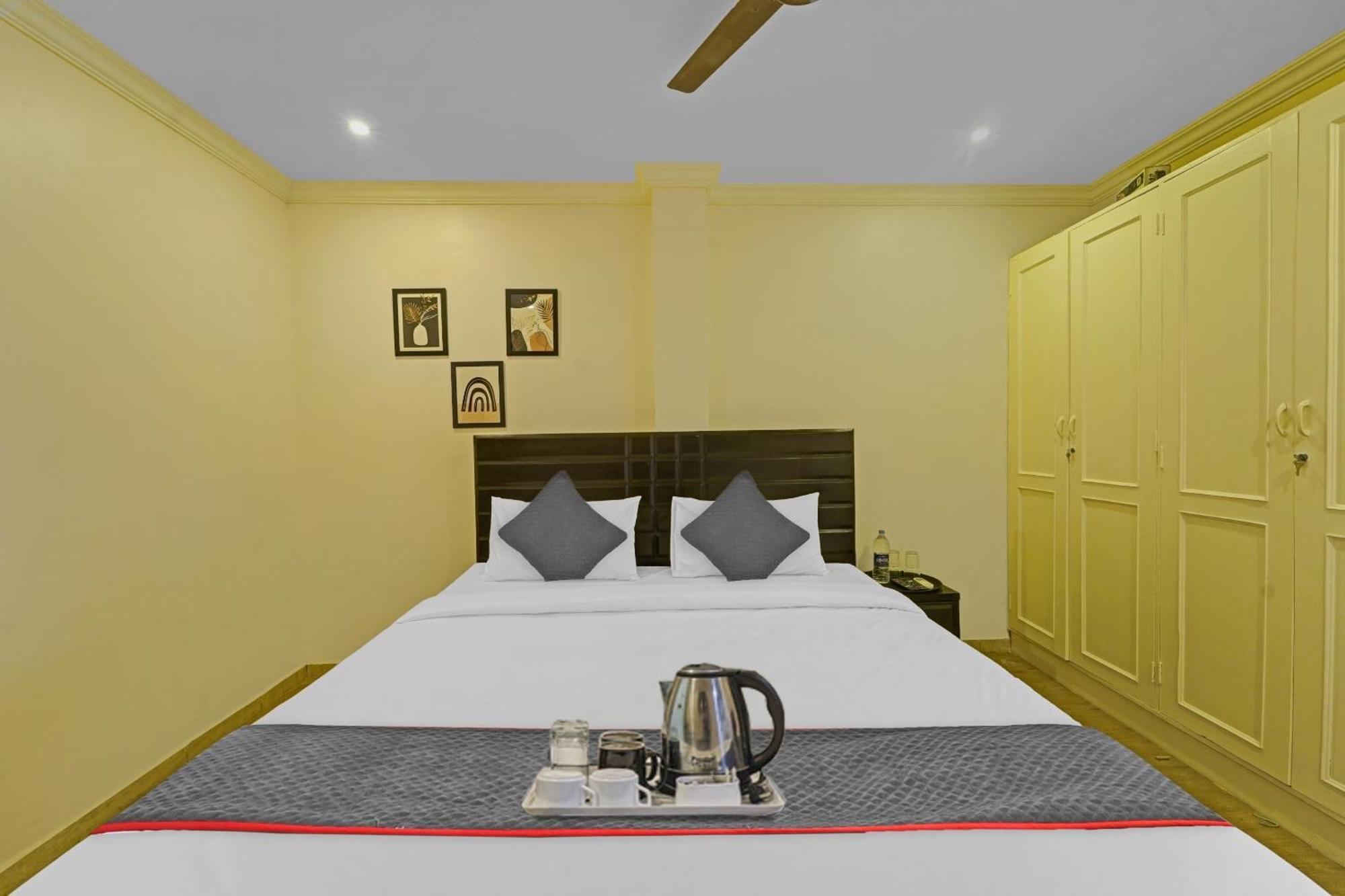 Townhouse Fantasea Hotels Near Omr 钦奈 外观 照片