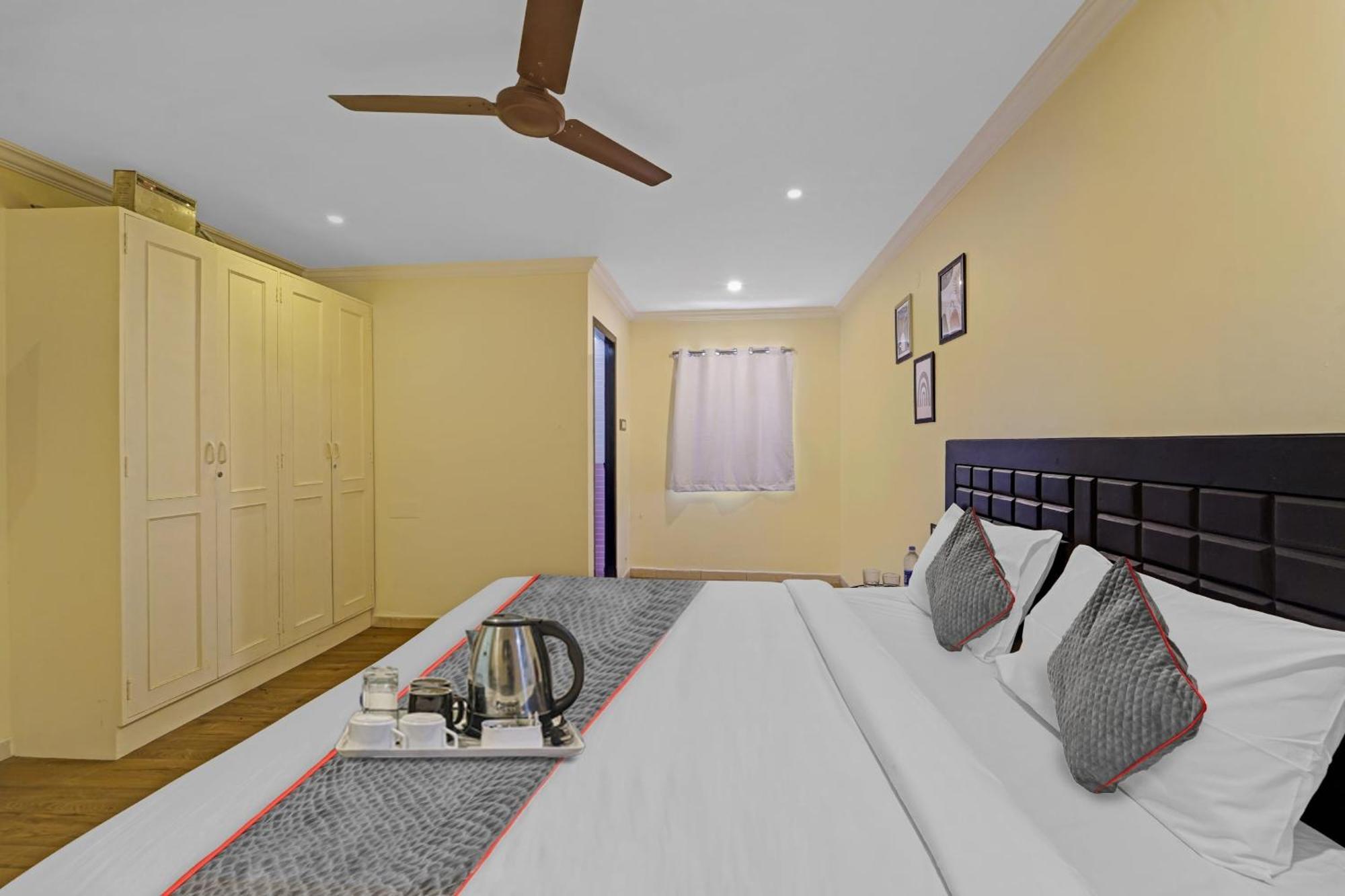 Townhouse Fantasea Hotels Near Omr 钦奈 外观 照片